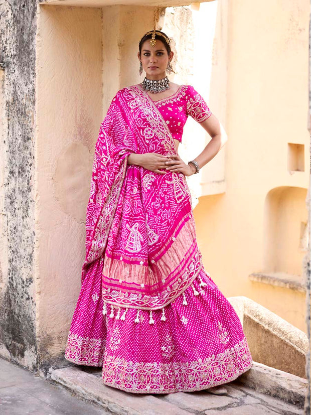 DD45, Mto, B2, bandhani lehenga