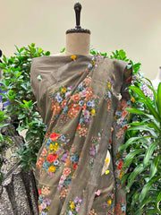 Green Embroidered Floral Printed Wrinkle Shiffon Saree