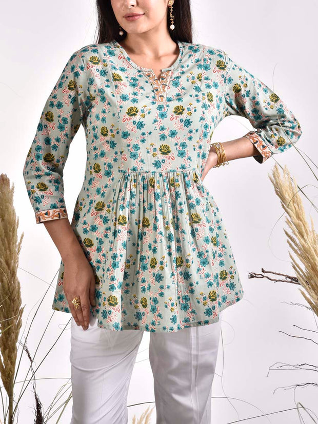 Blue Green Cotton Printed Top
