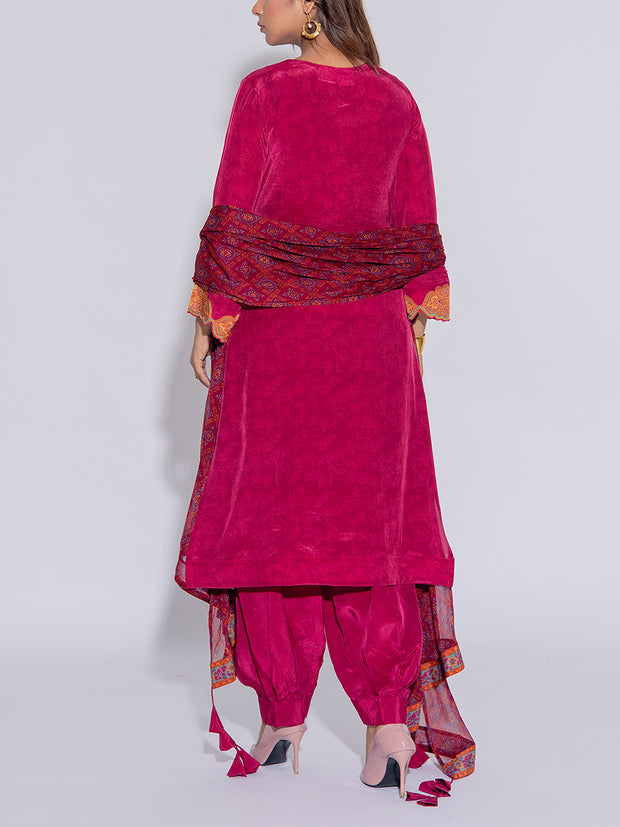 Pink Crepe Printed Suit Set