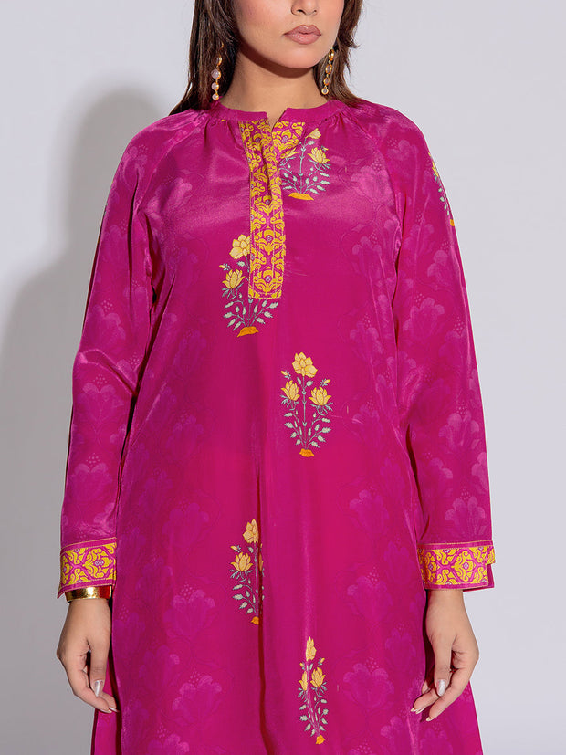 Pink Crepe Printed Kurta and Pant Set